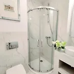 Royal Smart Cracow Lägenhetshotell
