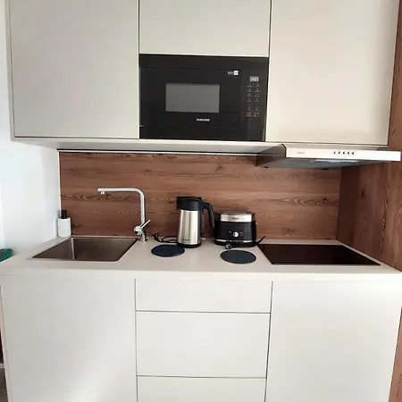 アパートホテル Royal Smart Cracow 4*