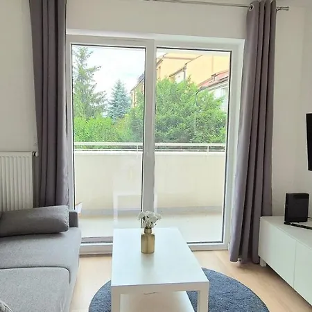 아파트호텔 Royal Smart Cracow 4*