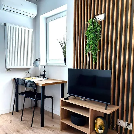 Ξενοδοχείο με διαμερίσματα Royal Smart Cracow 4*