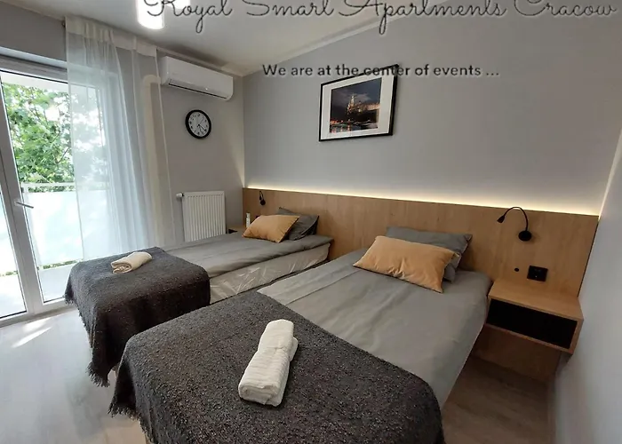 Royal Smart Cracow 아파트호텔